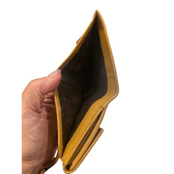 Gucci Bifold Suede Horsebit Closure Wallet - Picture 9 of 9